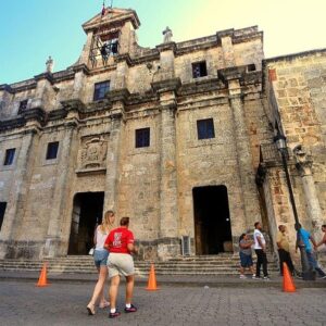 Santo Domingo City Tour From Punta Cana. All-Inclusive Day Trip.